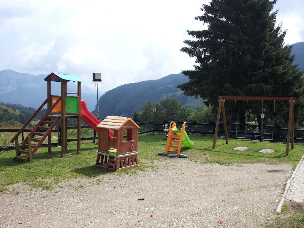 Hotel Rifugio Monte Baldo Avio Exterior foto